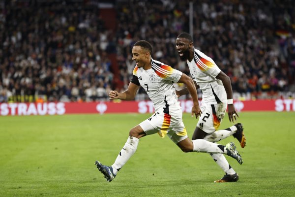 德国队官方：斯图加特前场球员勒威林因内收肌问题，退赛本期集训