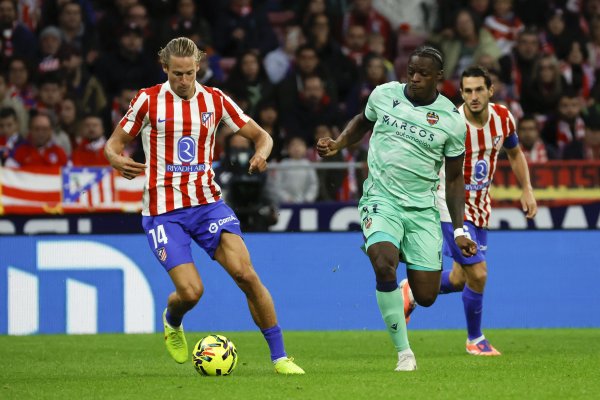 莱万特前场球员艾永: 我的风格有点像凯恩, 哈兰德是我努力的方向